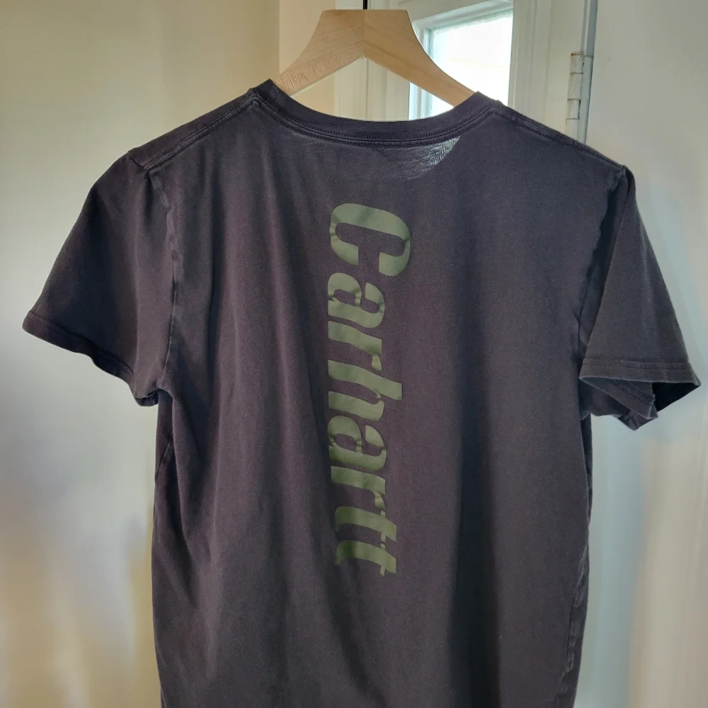 Carhartt‎ Camo Black Youth Tshirt, Size Youth XL 18-20